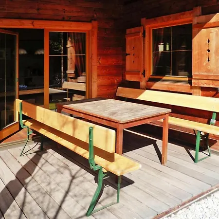 In Near Spieljochbahn シャレー