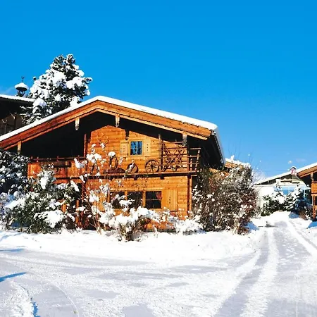 Chalet Almdorf Zillertal, *